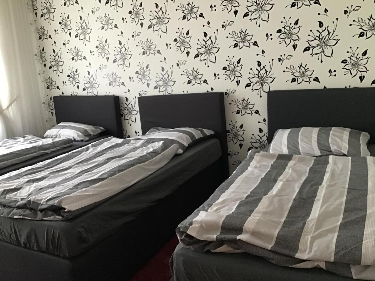 Apartment Bis Zu 8 Einzelbetten Stellplatz Wifi Essen Zewnętrze zdjęcie